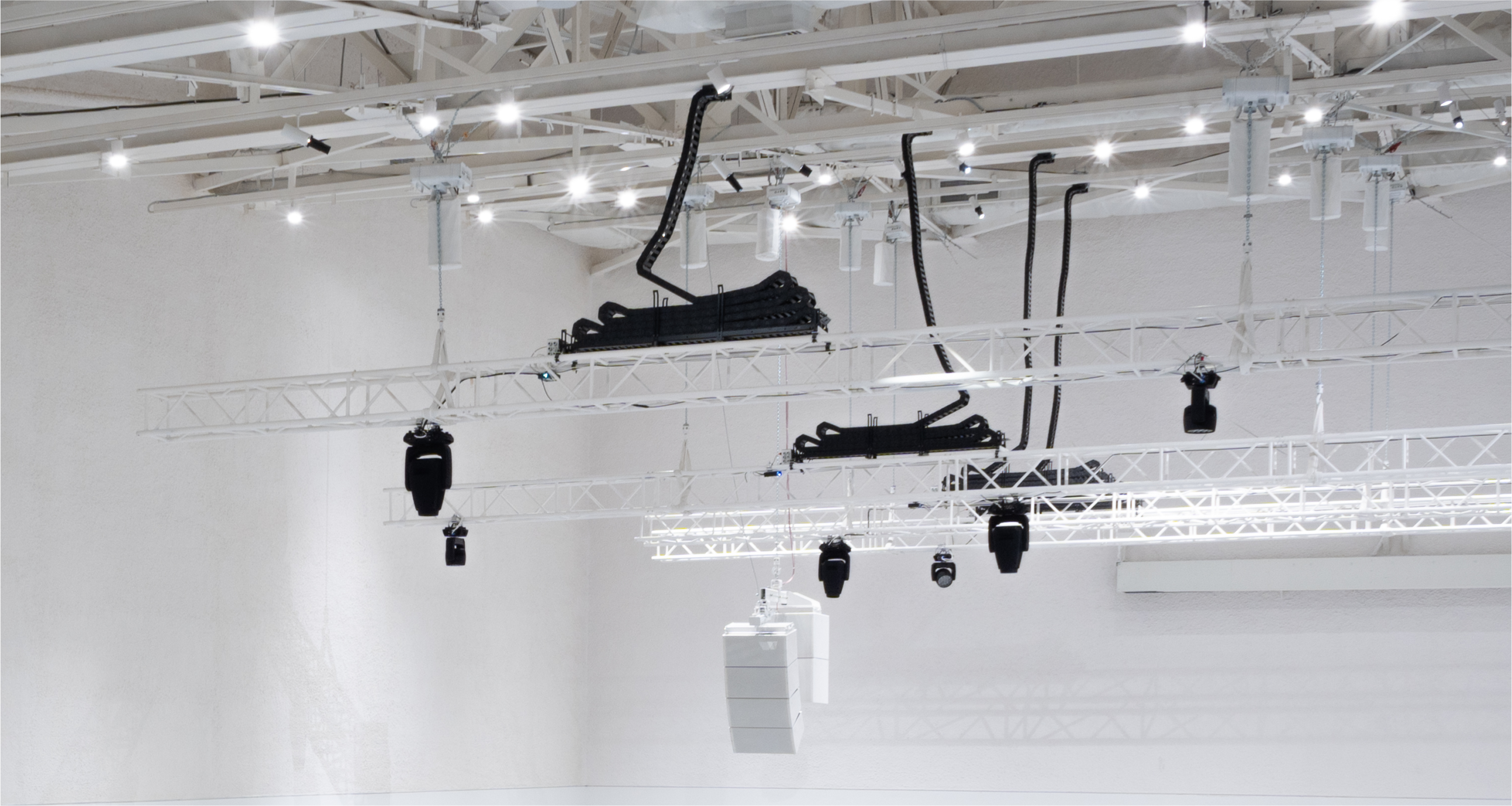 Мультимедийное оснащение - Центр современной культуры «Tselinny»